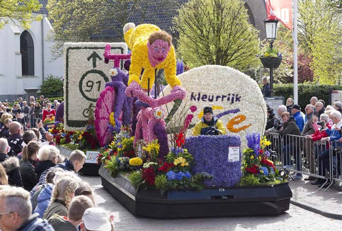 Tribune Lisse